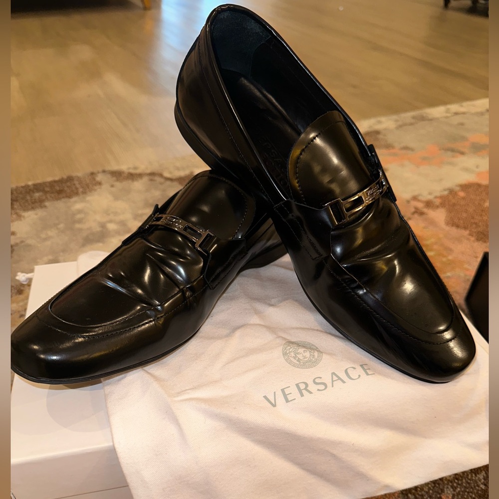 Black versace shoes